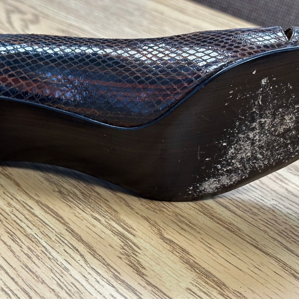 Stuart Weitzman Python Platform Peep-Toe Heels Sz… - image 4